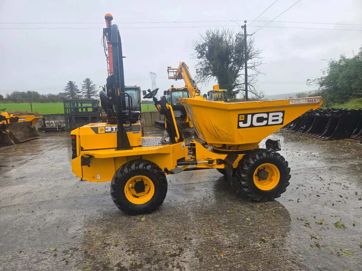 JCB 3  TON  SWIVEL  (2020) - Image 1