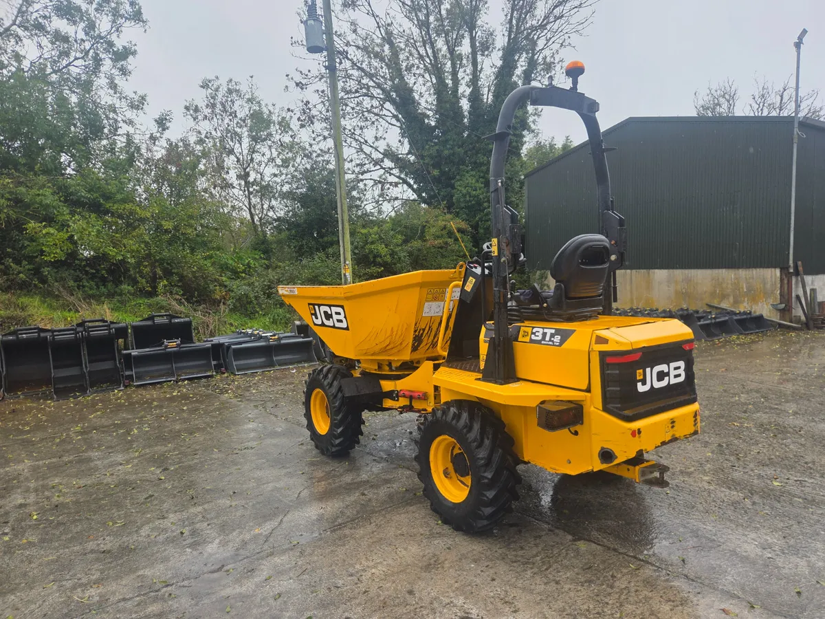JCB 3  TON  SWIVEL  (2020) - Image 4