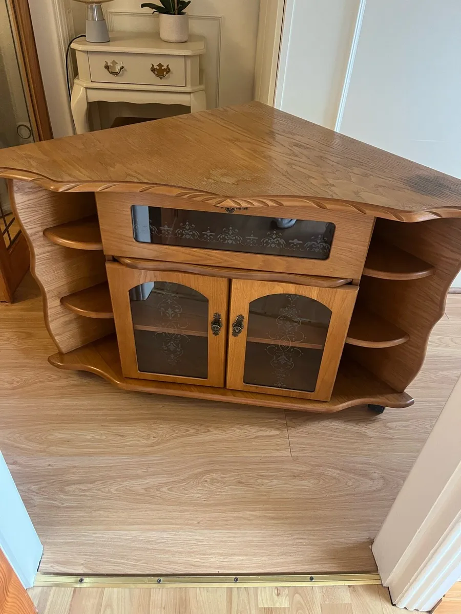 Corner TV unit - Image 3