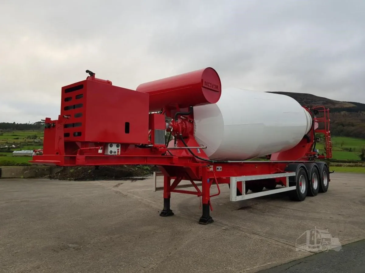 Mc Ivor New Concrete Mixer ,10 Metre Bottle - Image 2