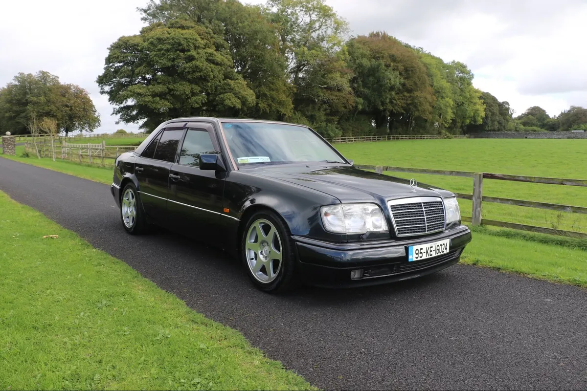 Mercedes-Benz W124 E500 Limited RARE OPPORTUNITY - Image 1