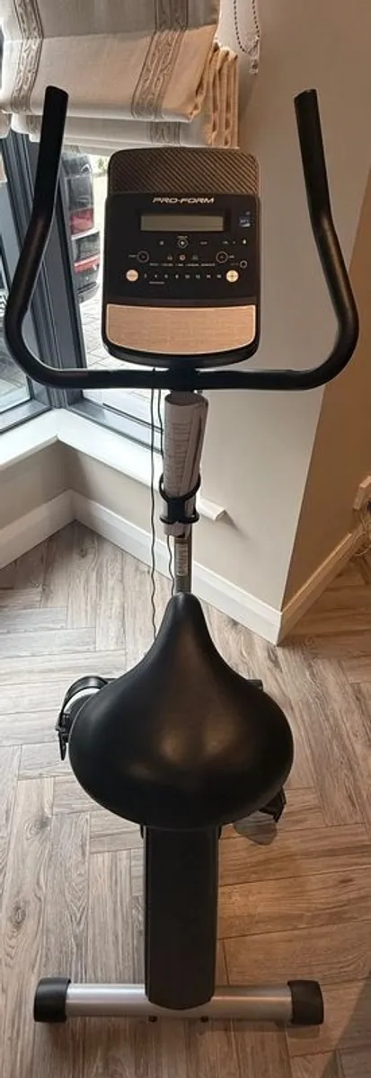 Excercise bike - Pro-form 210 CSX - Image 3