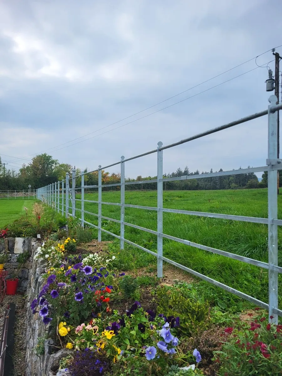 Estate Fencing - Image 1