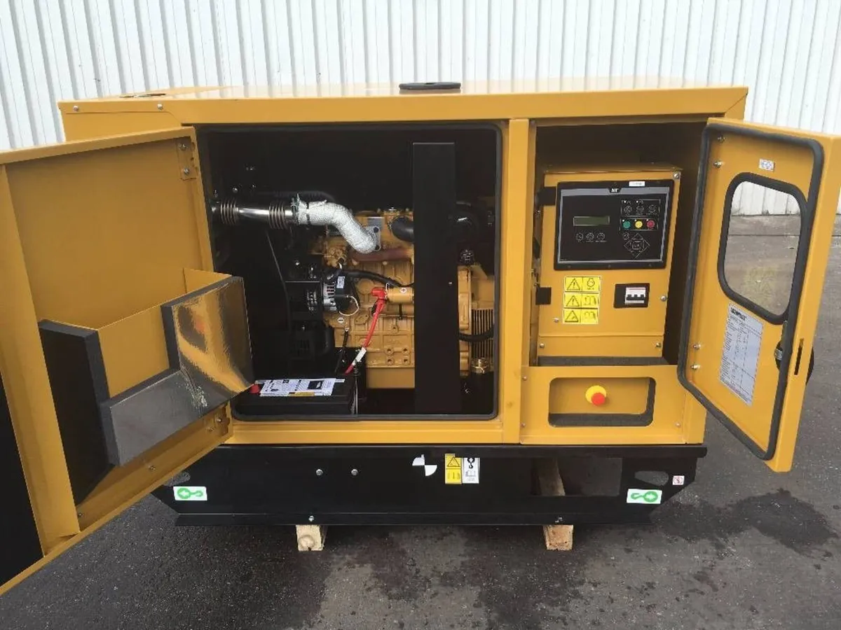 Caterpillar DE13.5 - 13.5 kVA Generator - 80 Hours - Image 3