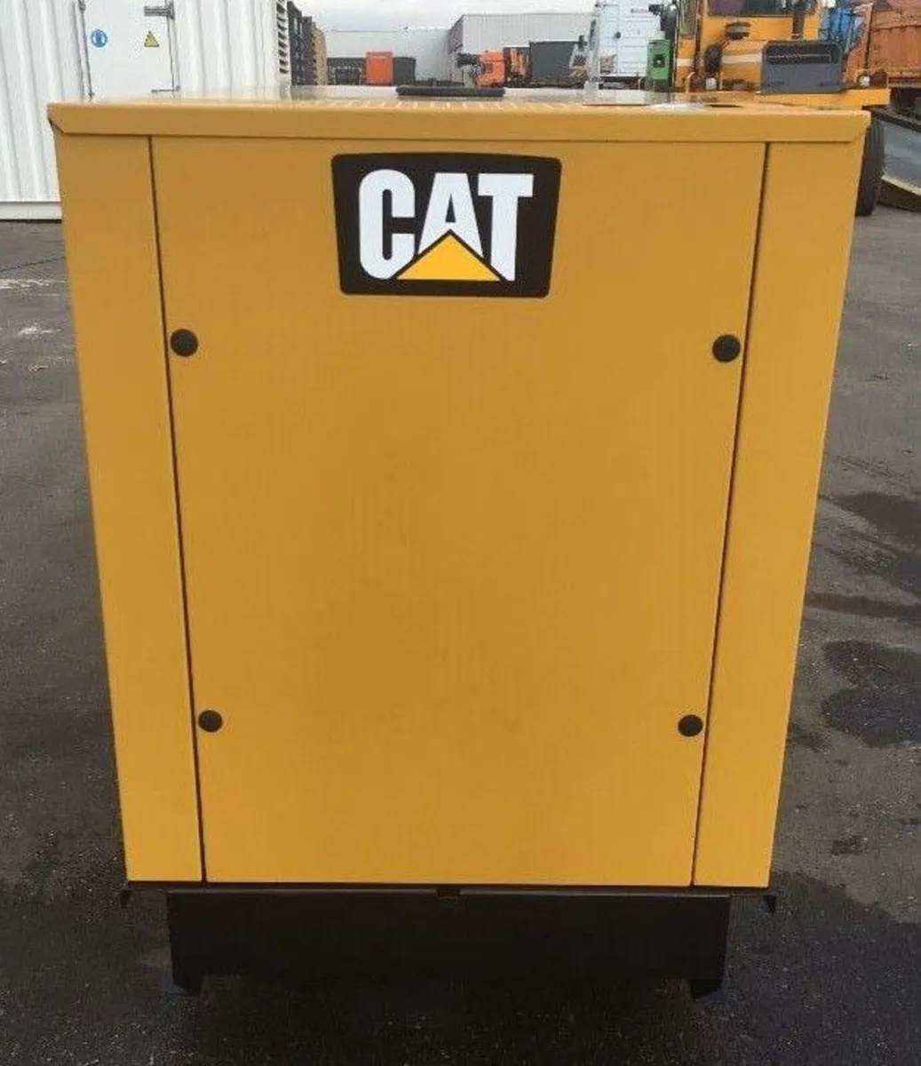Caterpillar DE13.5 - 13.5 kVA Generator - 80 Hours - Image 4