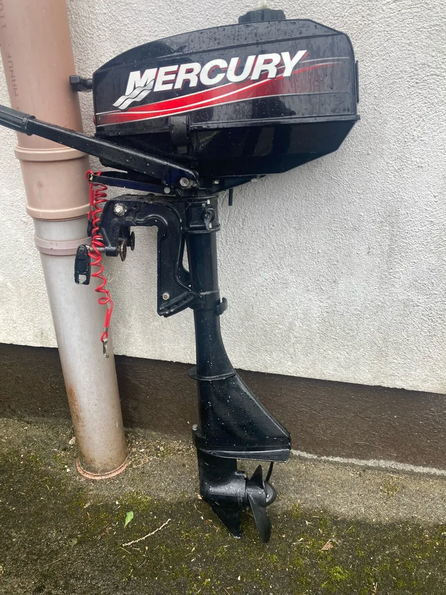 Boat engine - Image 1