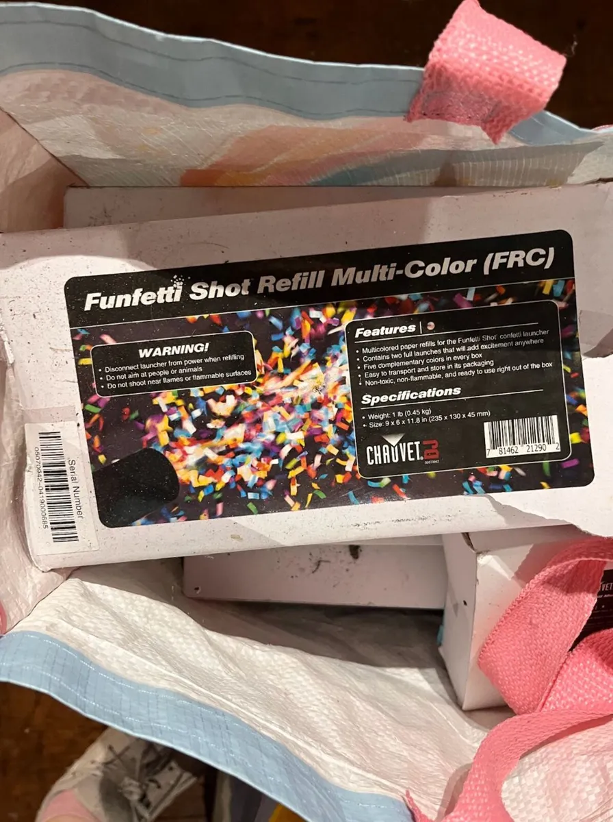 Event Effects Confetti Canons & Confetti - Image 2