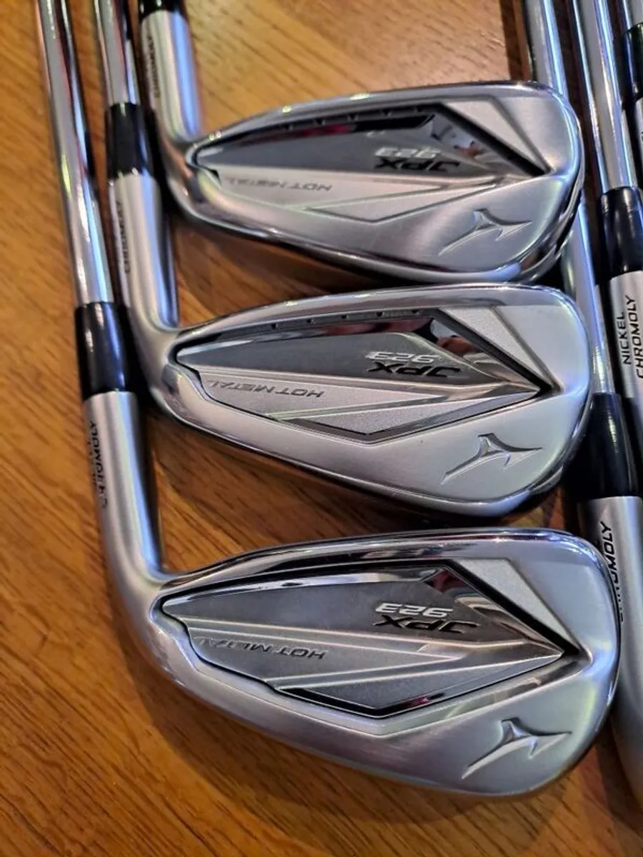 Golf Mizuno Irons - Image 3