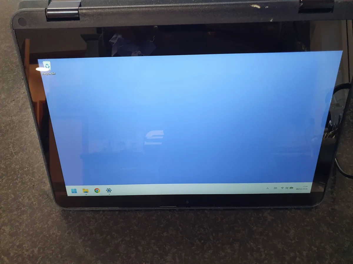 Lenovo laptop - Image 2