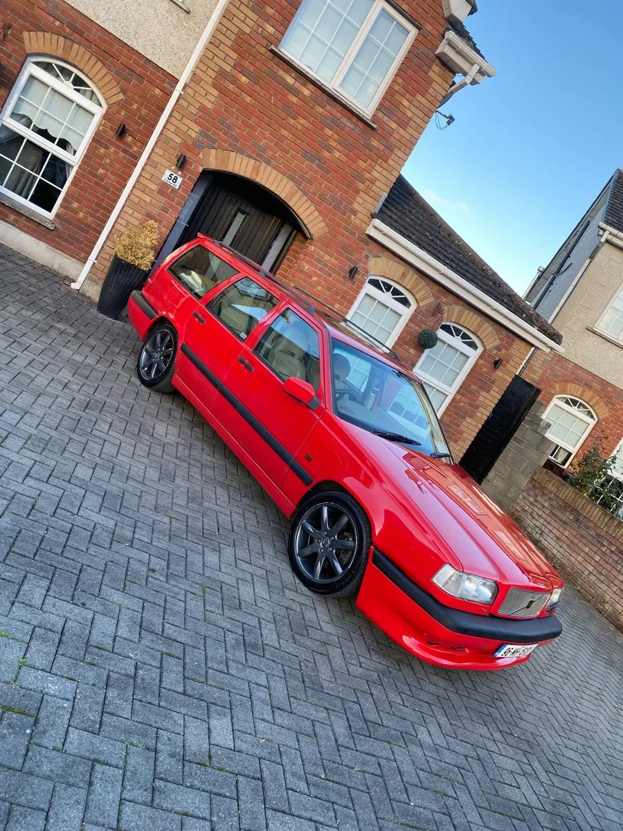 Volvo 850 R - Image 1