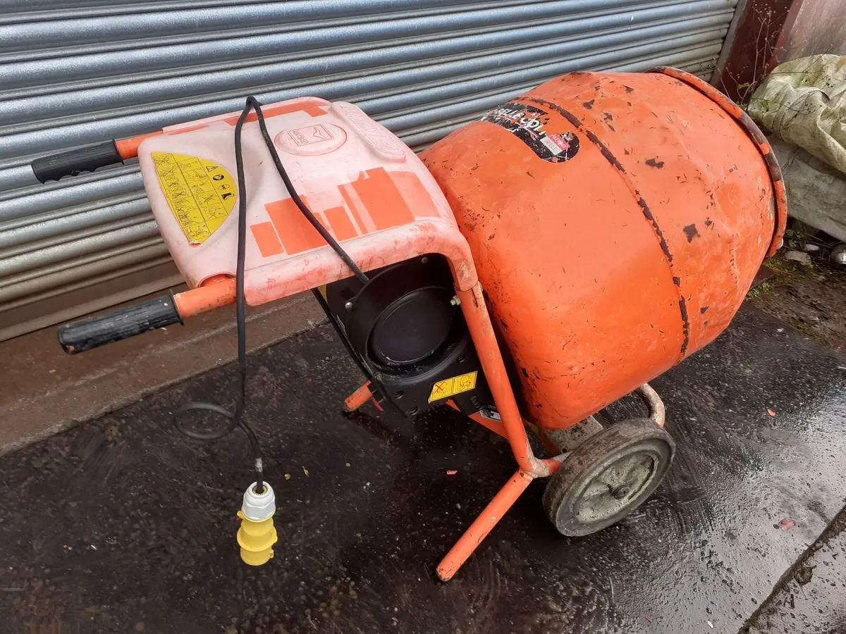 BELLE 150 MINIMIX 110V CEMENT MIXER - Image 1