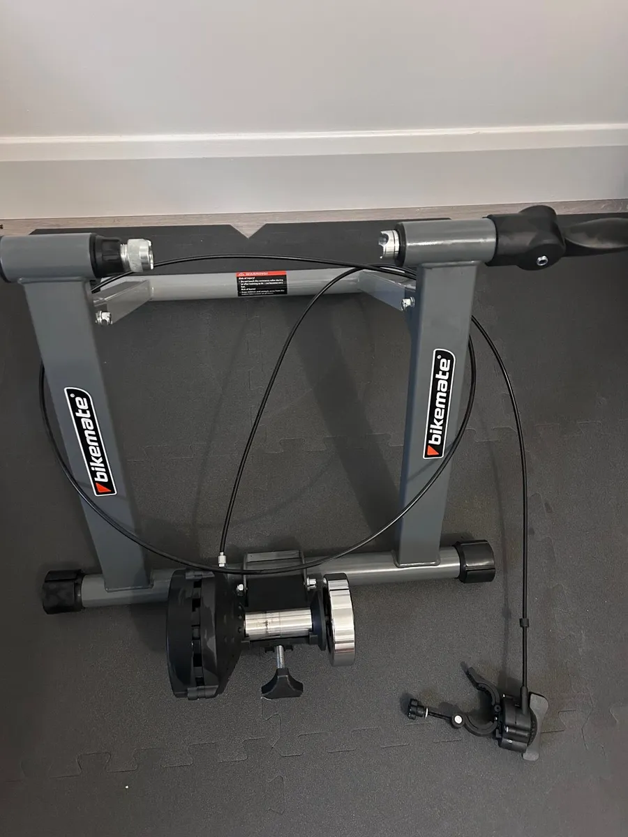 Indoor Bike Turbo Trainer - brand new - Image 1