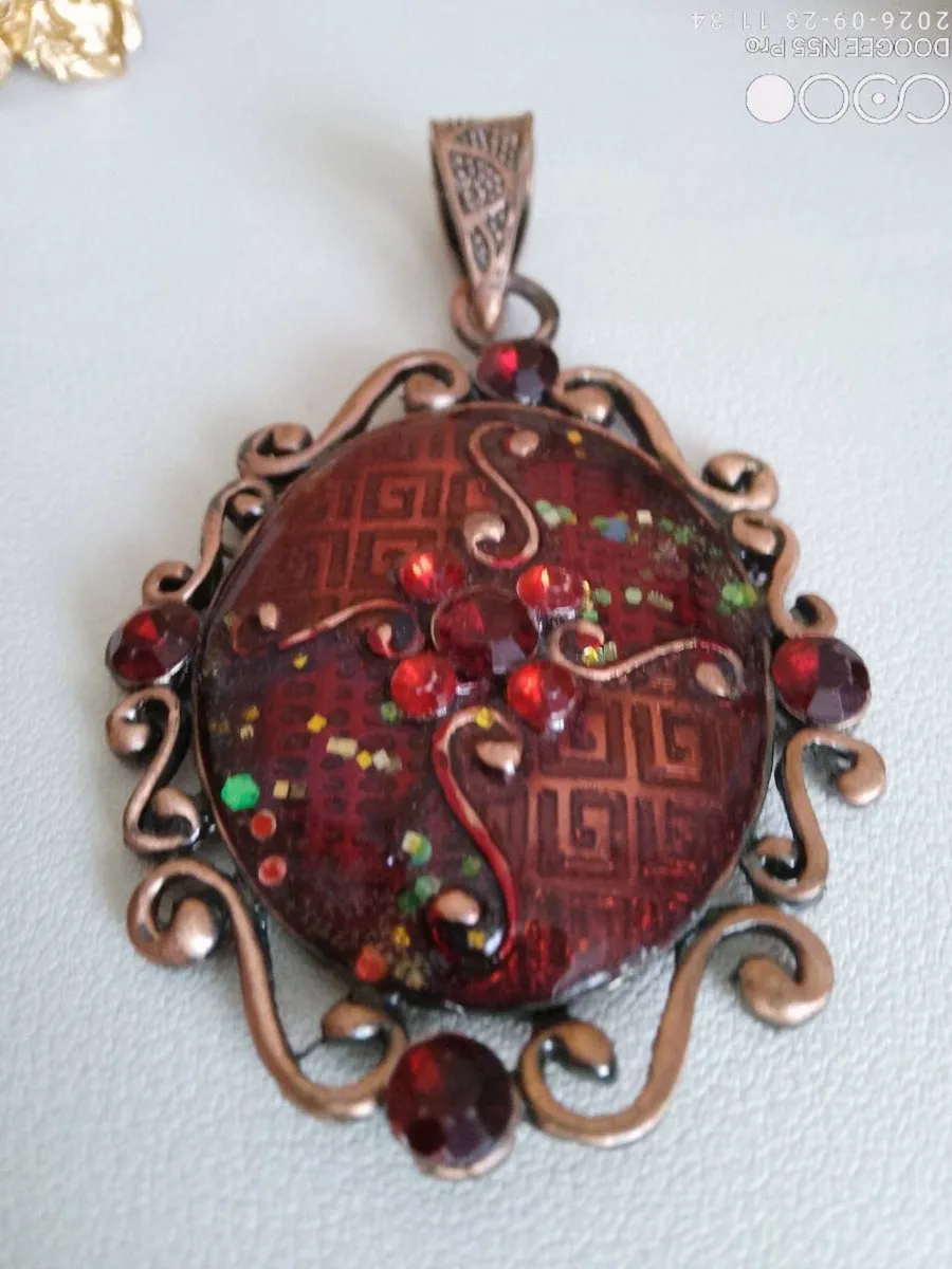 Women's Large Autumnal Platina Necklace Pendant - Image 2