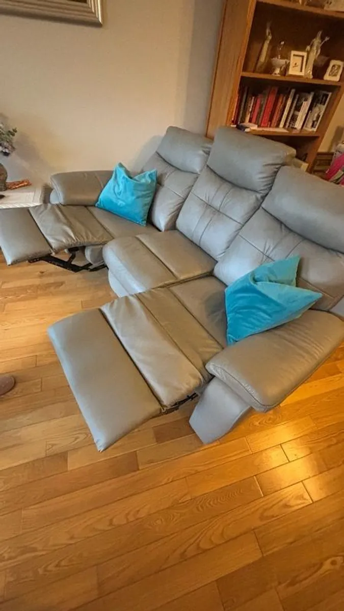 Sofa & Chair - Image 4