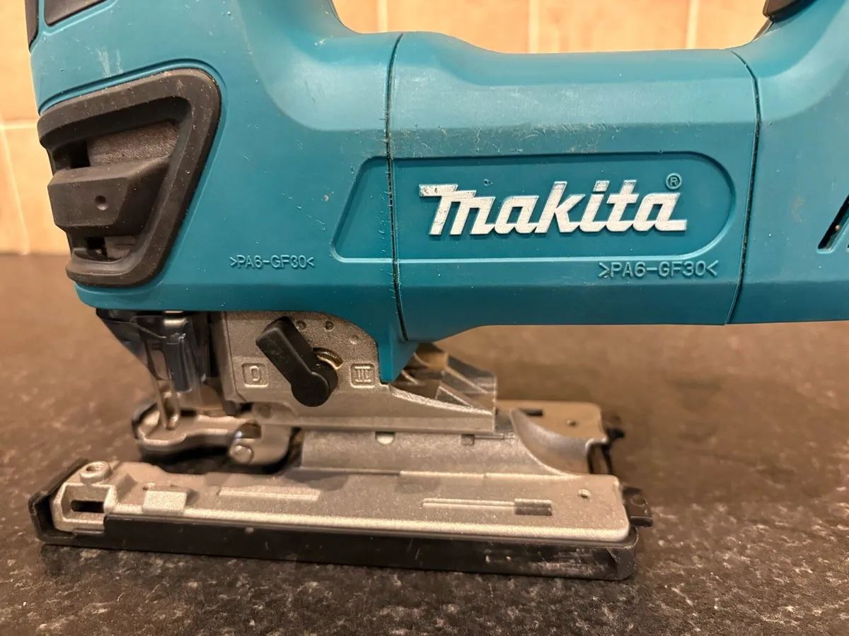 Makita 4350CT Jigsaw 110v - Image 3