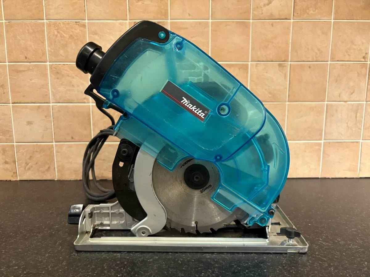 Makita 5017KRB Circular Saw 110V - Image 1