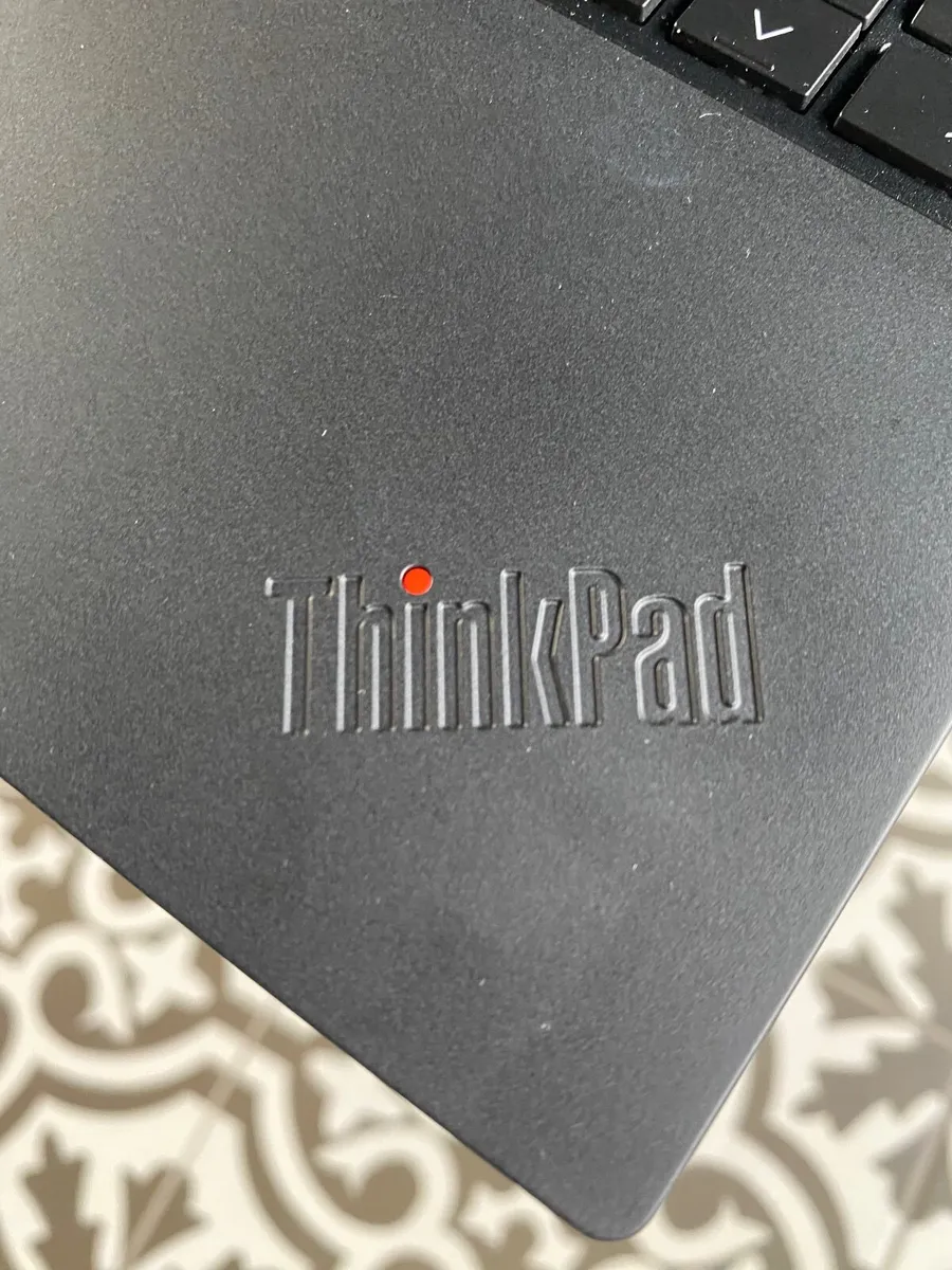 Lenovo ThinkPad T14  Gen 6 German Keyboard - Image 3