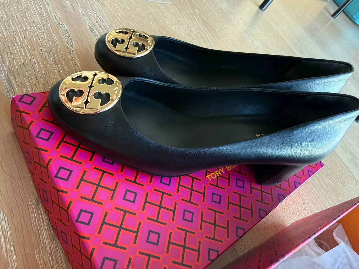 Troy heel black shoes - Image 1
