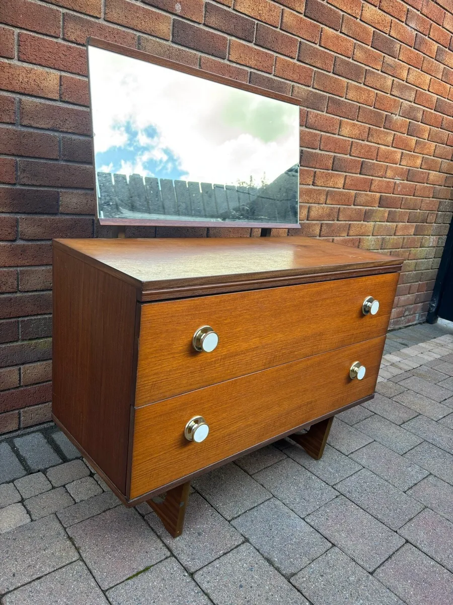 Mid century teak petit dressing table - Image 2