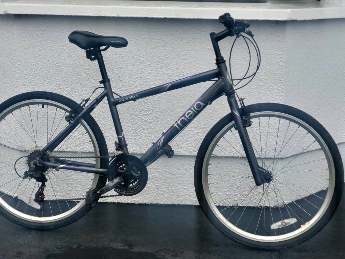 UNISEX BIKE RARELY USED READY TO CYCLE - Image 1