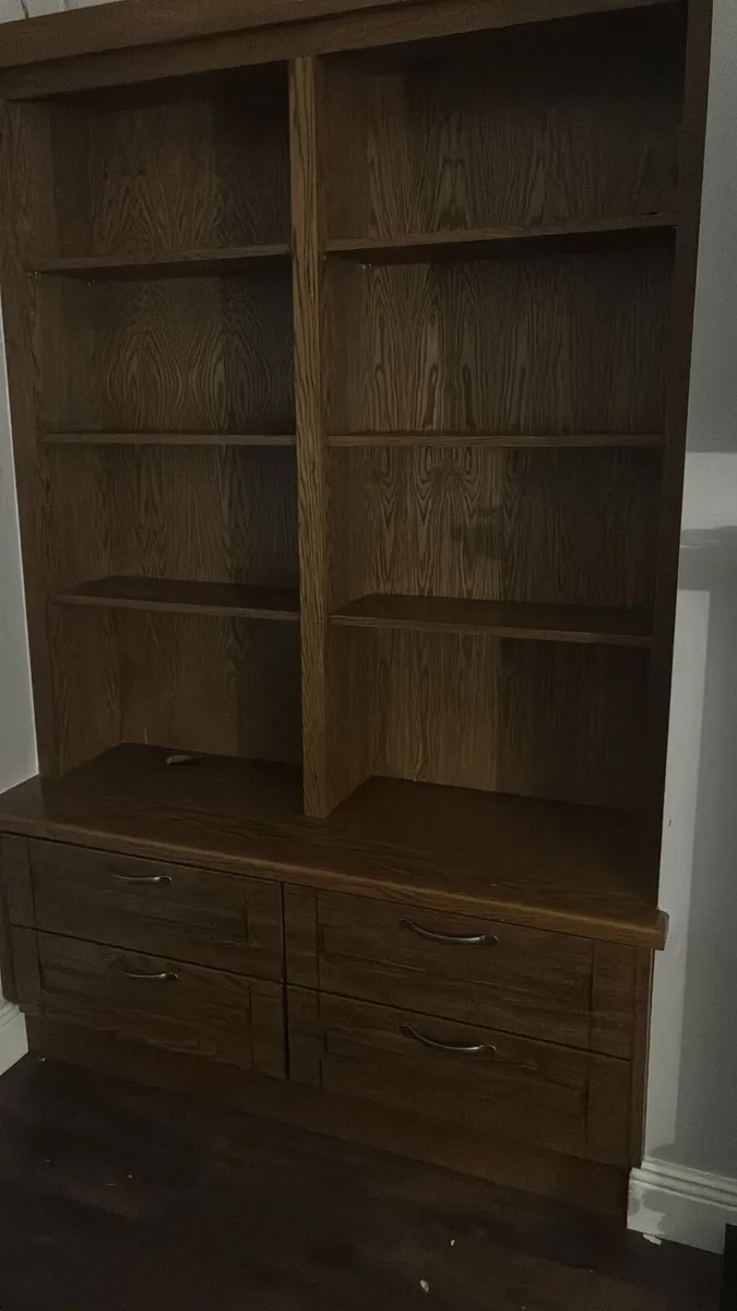Book shelf