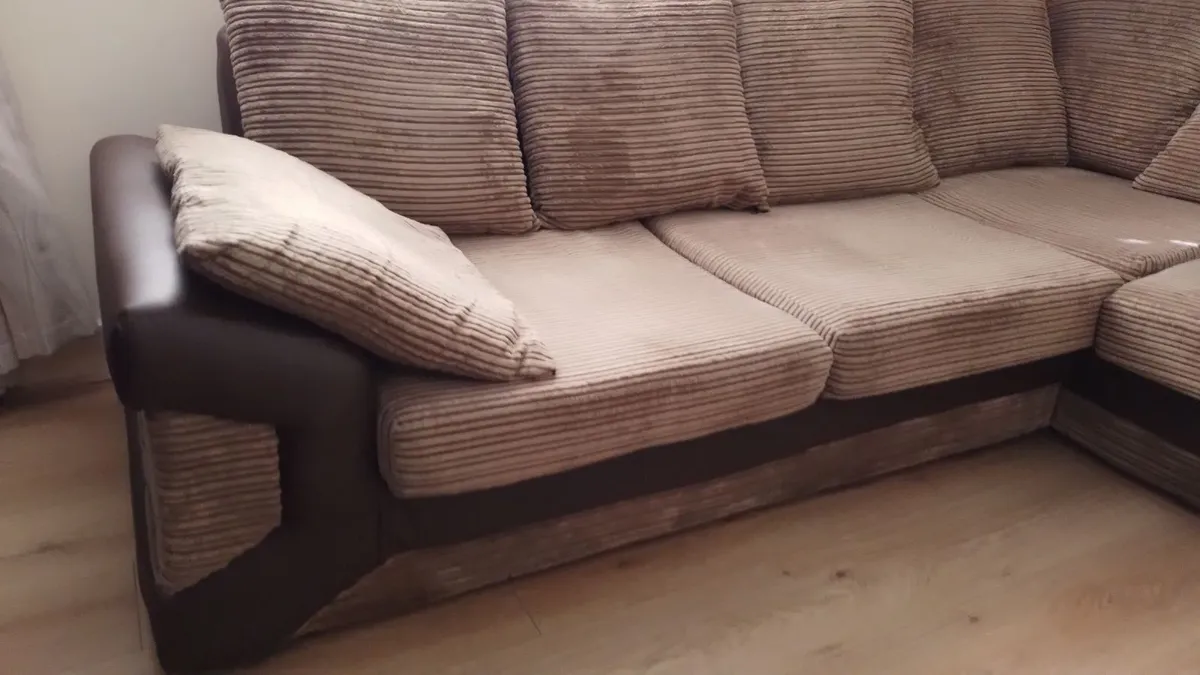 Sofa - Image 3