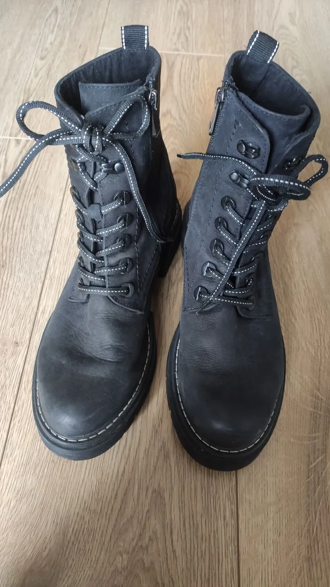 Woman boots - Image 3
