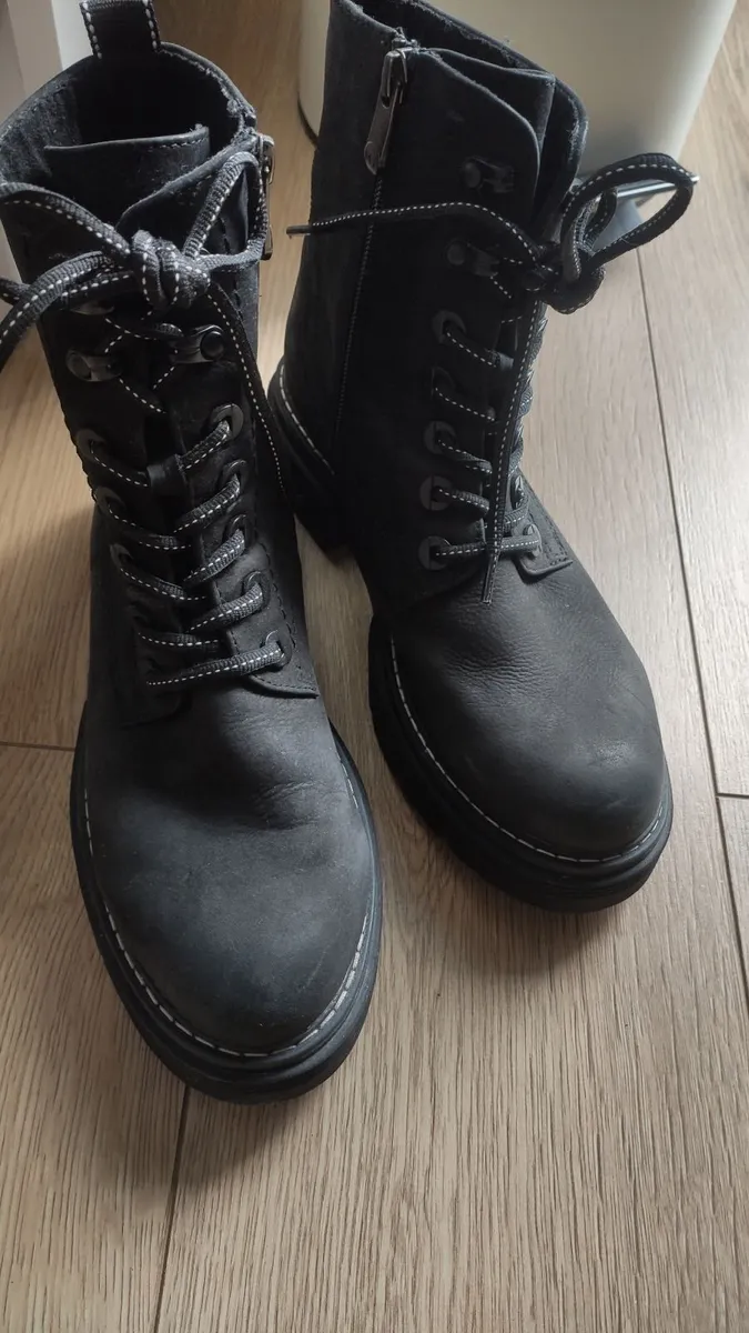 Woman boots - Image 4