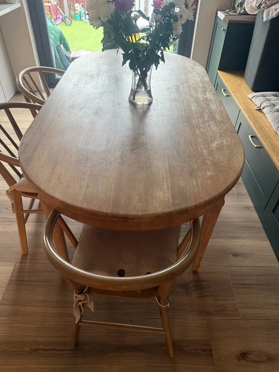 Dining table and chairs - Image 2