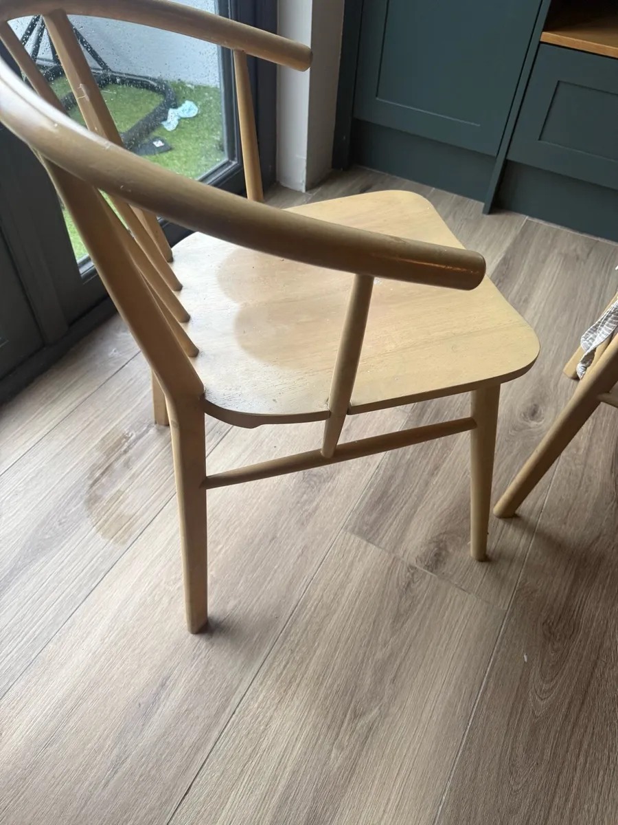Dining table and chairs - Image 4