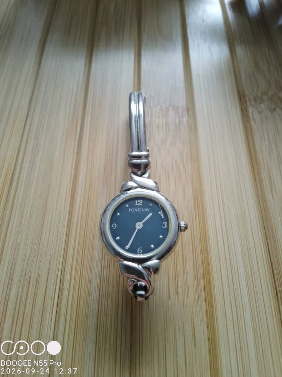 Women's Watch - Image 3