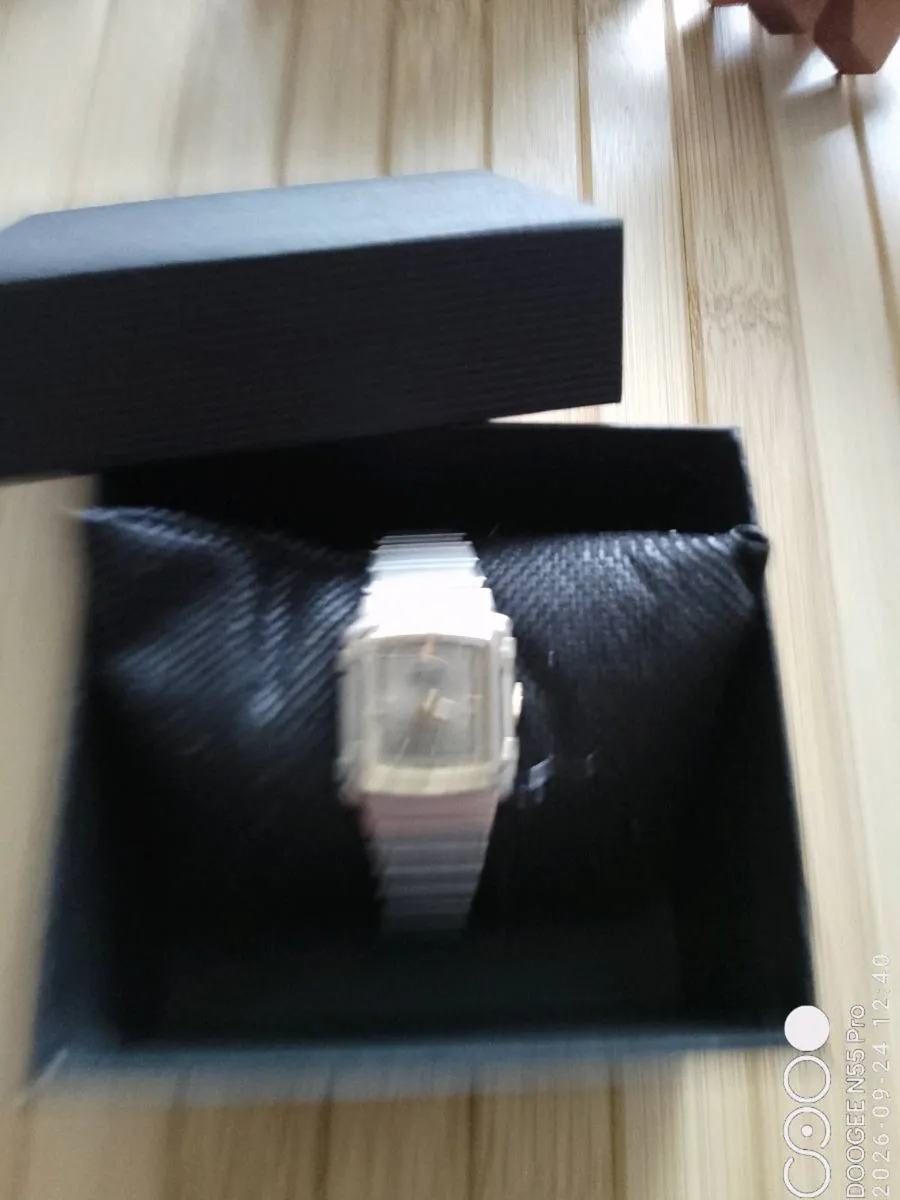 Women's Watch - Image 2