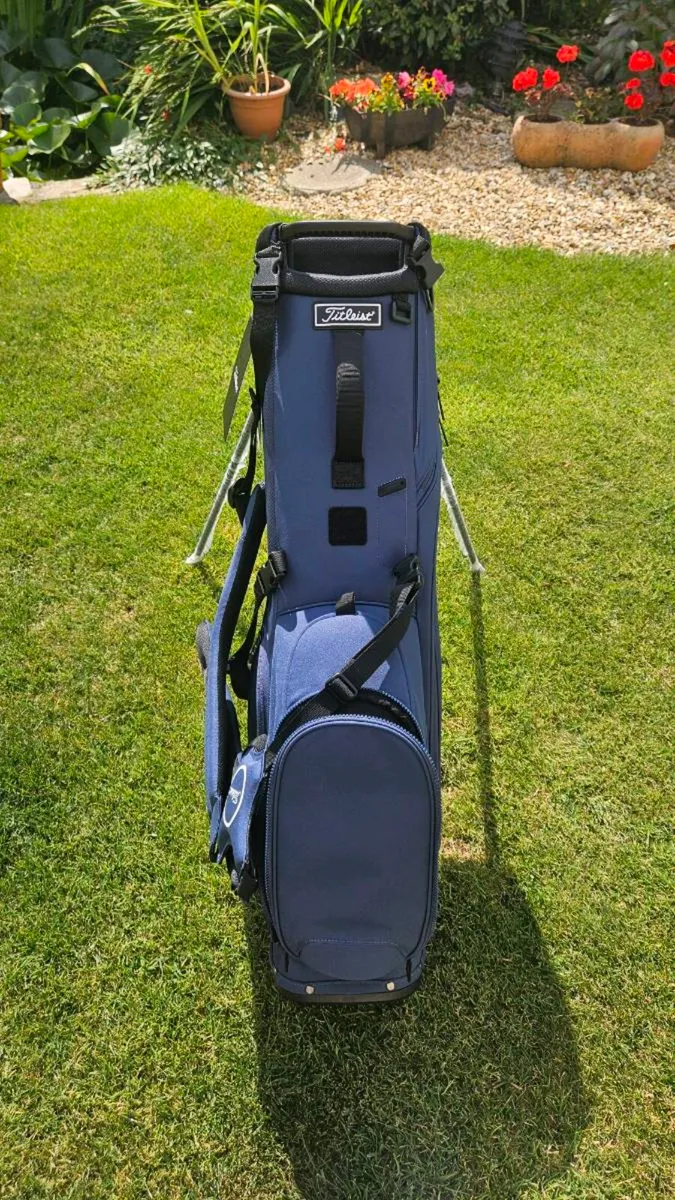 Titleist players S4 golf bag - Image 2