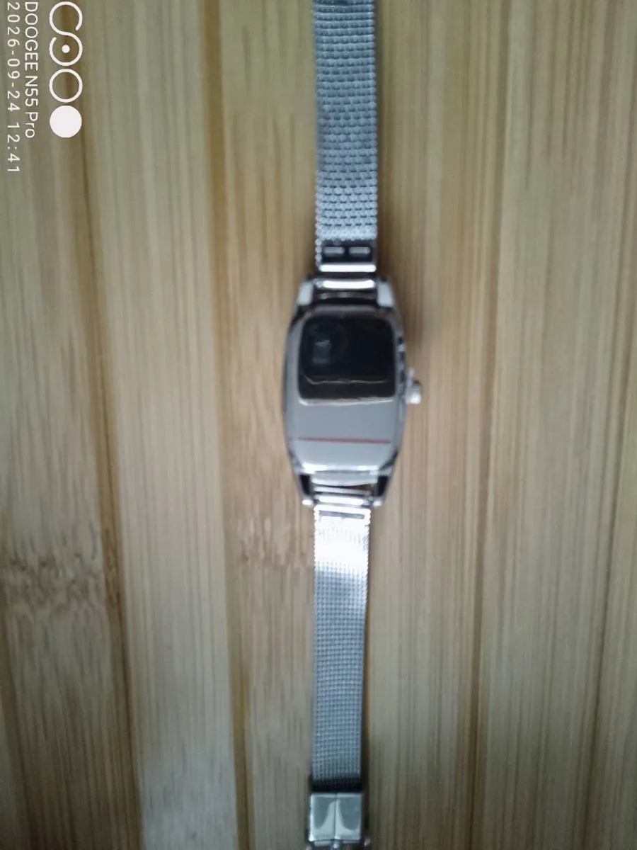 Women's Watch - Image 4