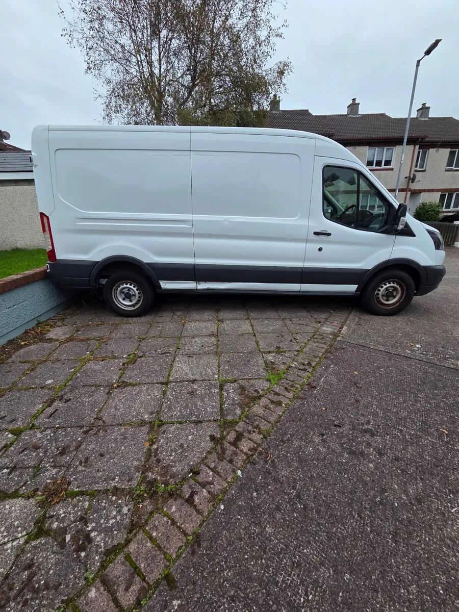 Commercial Van - Image 3