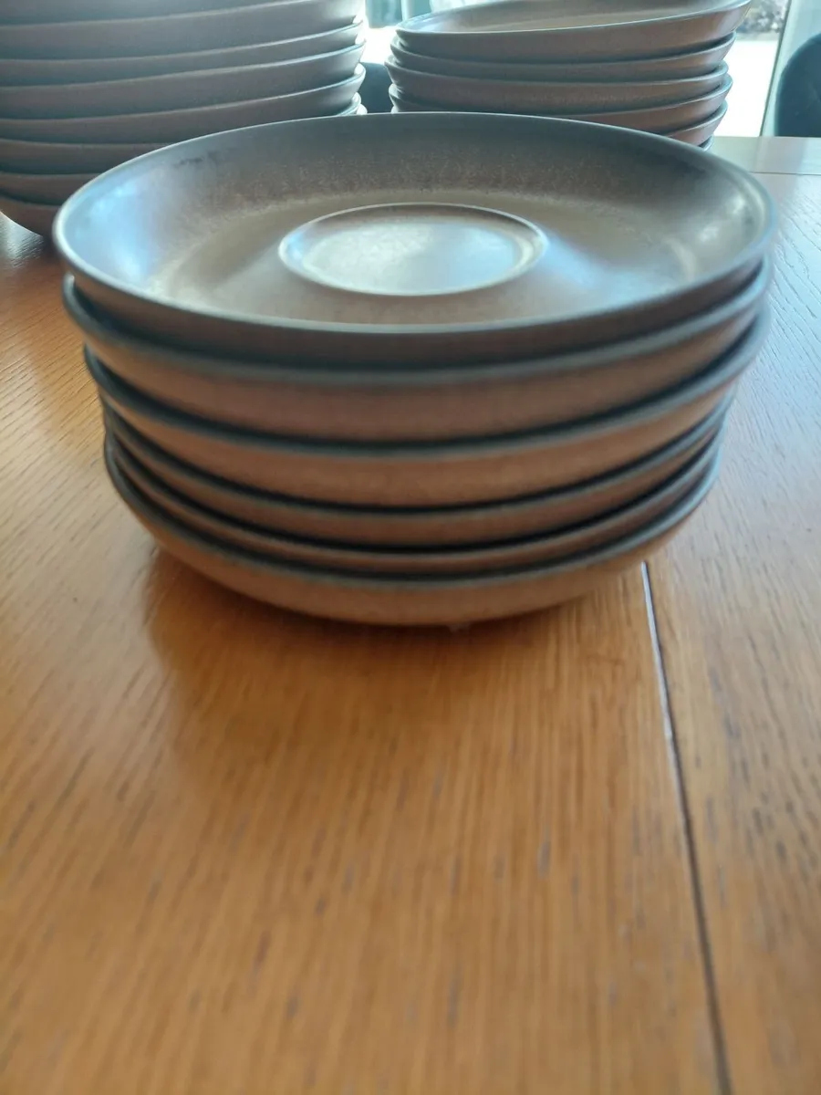 8 piece Vintage Dinner Service - Image 4