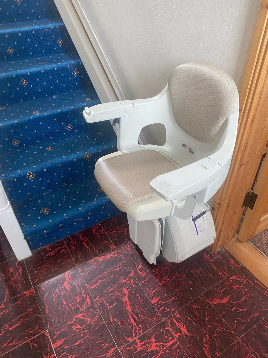 Stair lift - Image 1