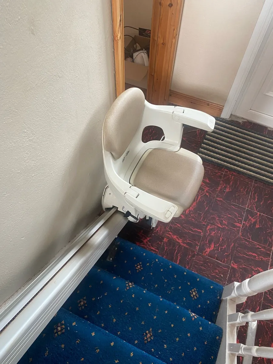 Stair lift - Image 2