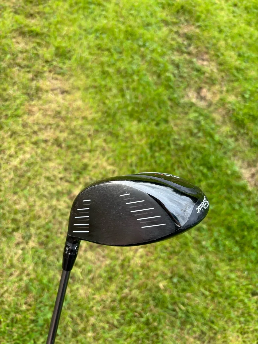 Titleist 915D4 9.5° Driver - Image 2