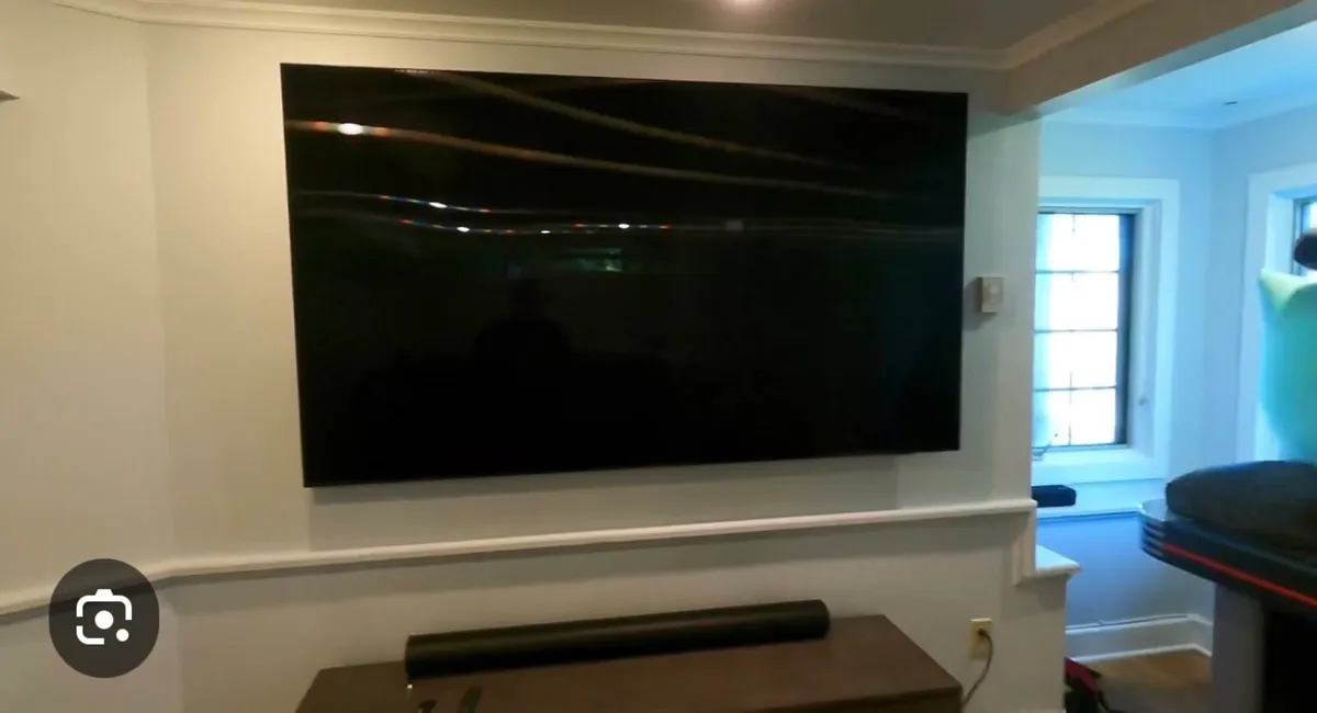 Samsung TV - Image 2