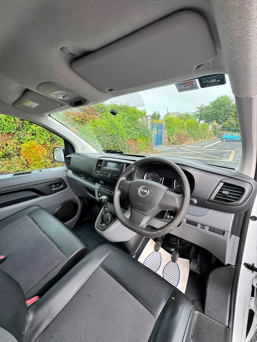 Opel Vivaro 2021 - Image 3
