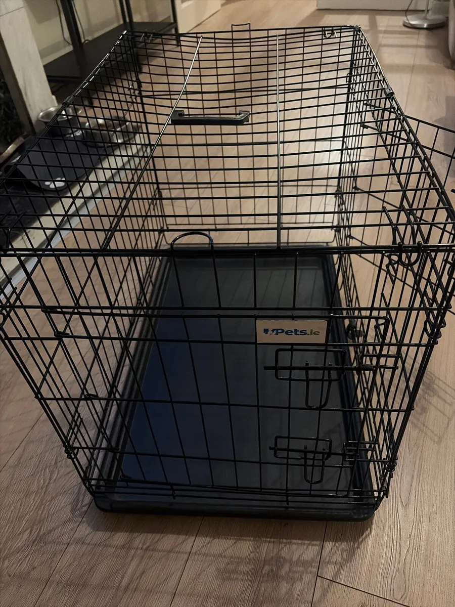 Dog crate - Image 1