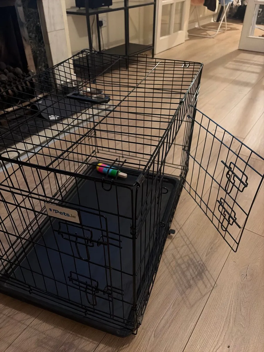 Dog crate - Image 2