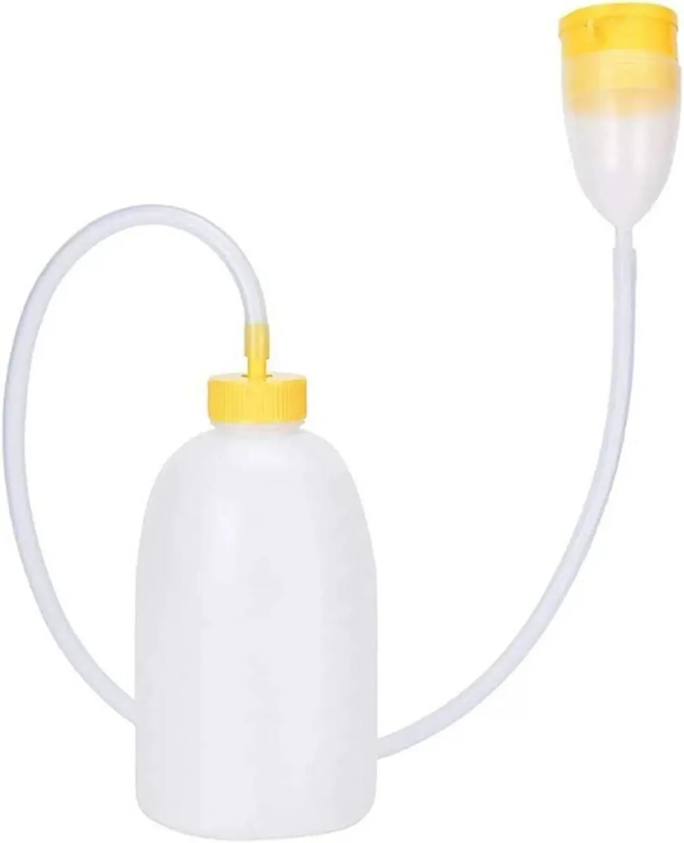 Male Bed Urinal 1700ml Portable Reusable - Image 1