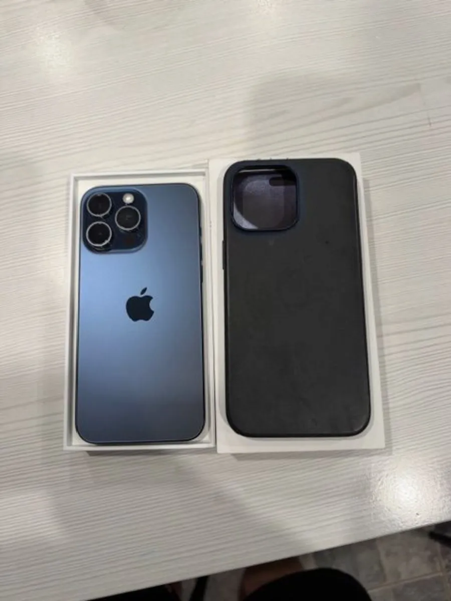 Iphone 15 Pro Max - Image 2
