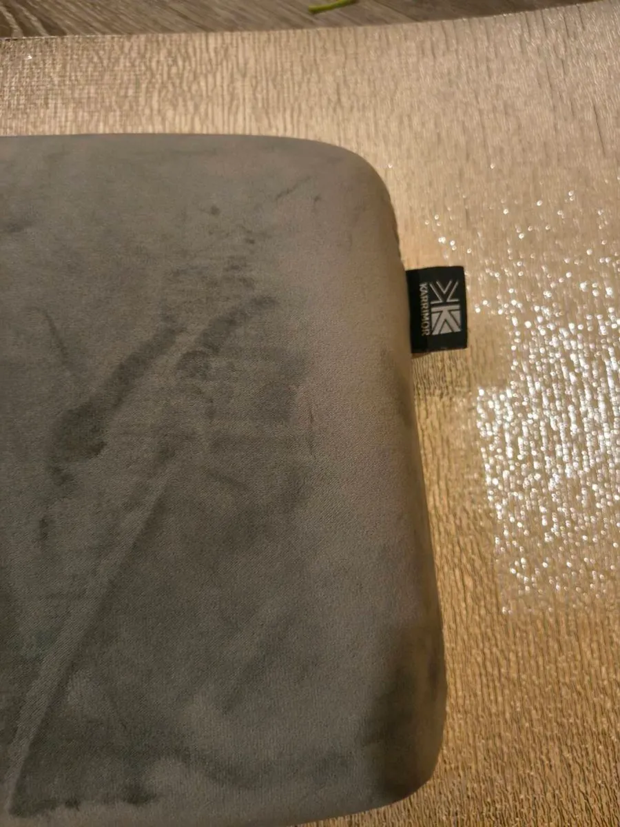 Trek mat and camping pillow - Image 4