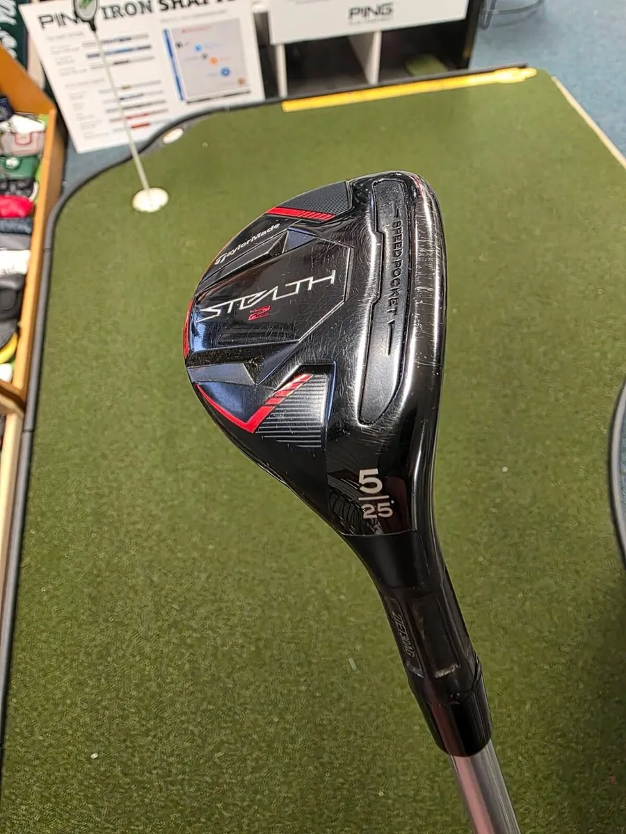 Ladies Taylormade Stealth 2 5 Hybrid - Image 2