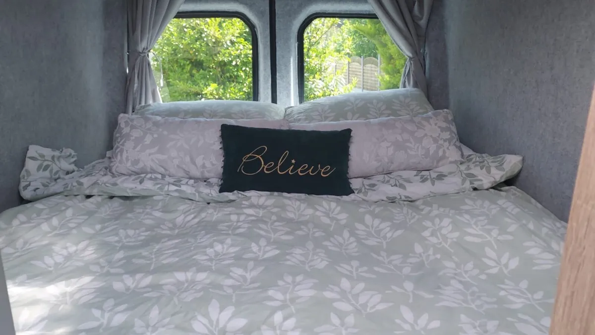 Amazing Camper van - Image 3