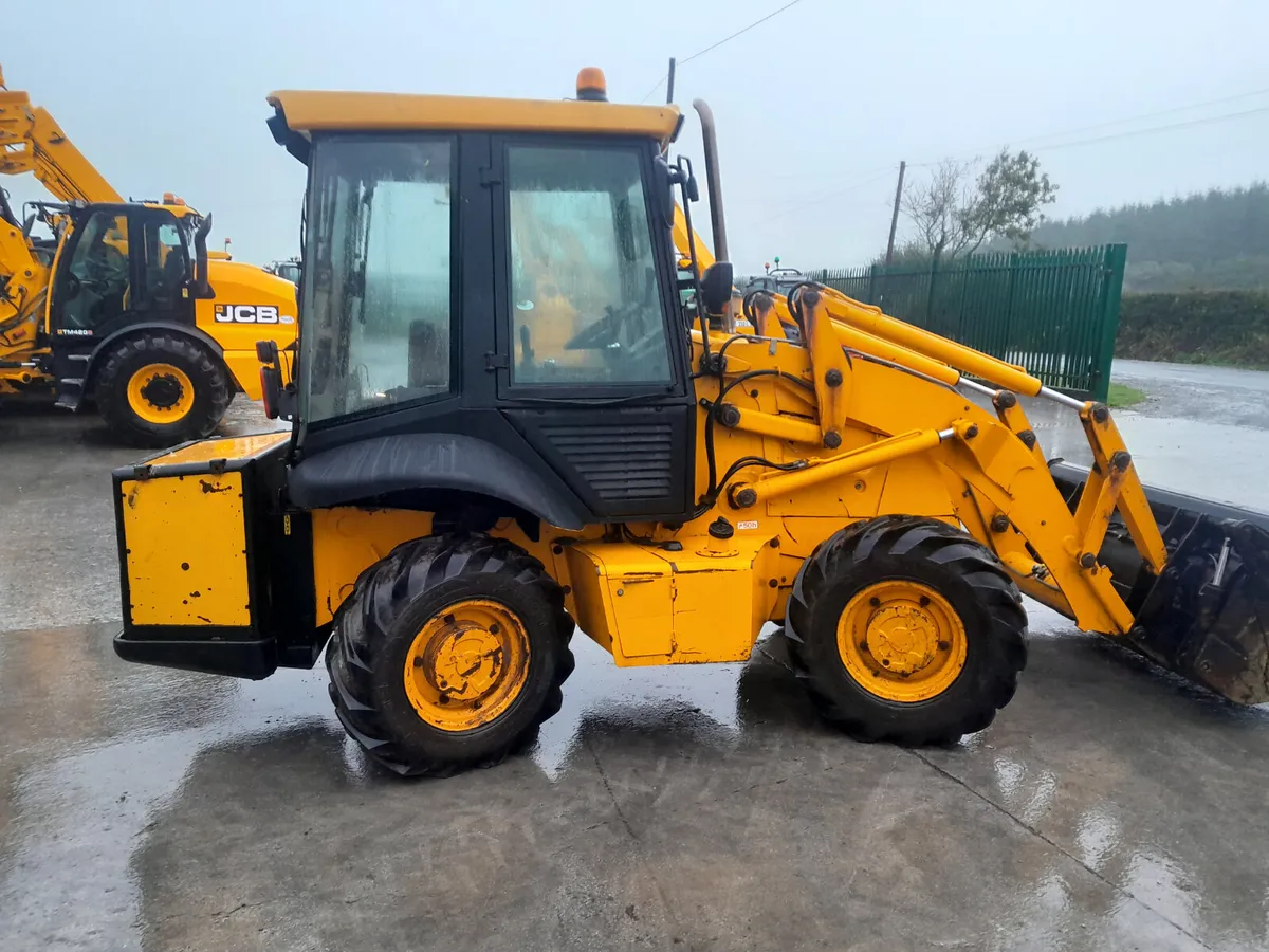 JCB 2CX 2005 (18333) - Image 2