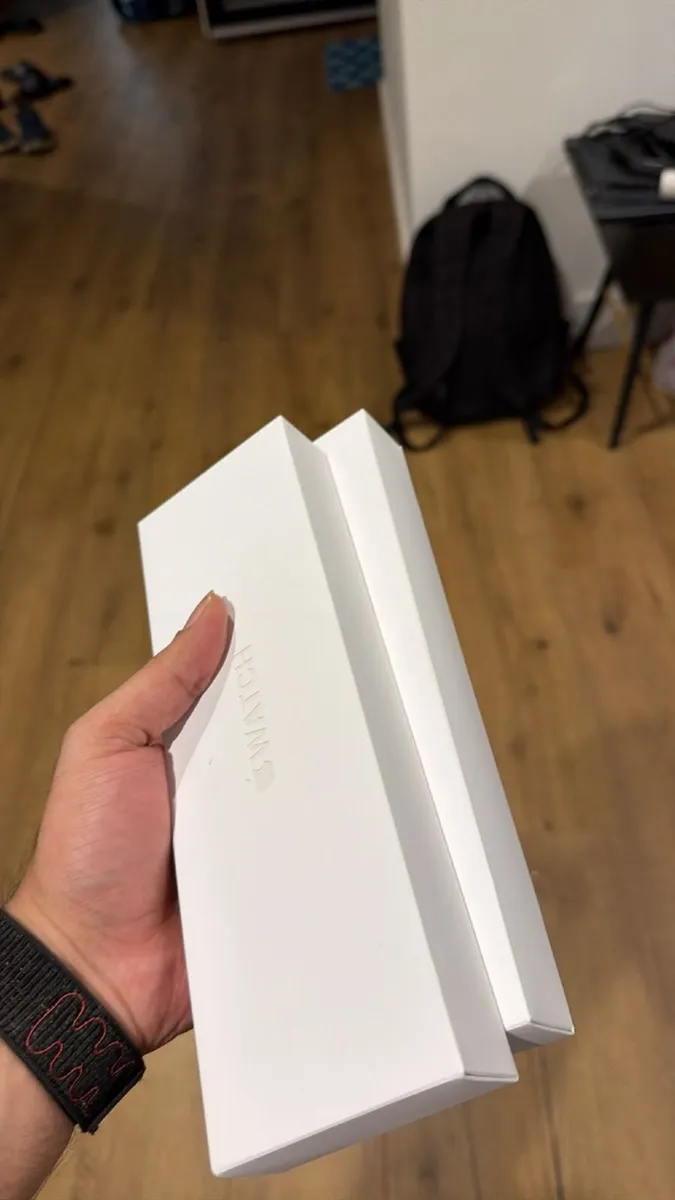 Apple Watch Series 12 GPS + Cellular 46mm brown - Image 2